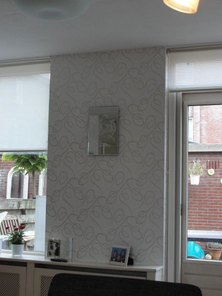 20100920093008 Behang zit erop